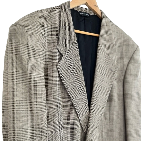 2400~Silk And Wool Blazer